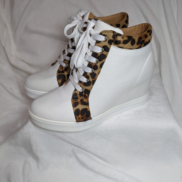 Ccocci Leopard Print Sneaker Wedge - Picture 5 of 5